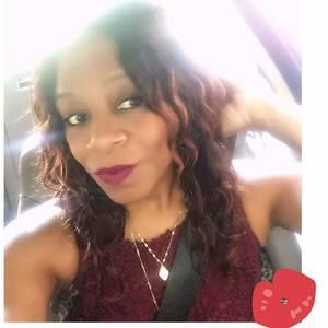 Meet your Posher, Alicia a